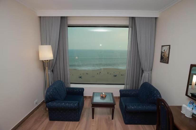 The Quilon Beach Hotel And Convention Center Коллам Екстер'єр фото